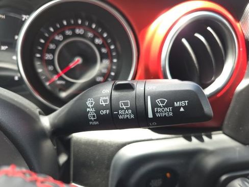 Used 2019 Jeep Wrangler Unlimited Rubicon AWD/4WD image 35