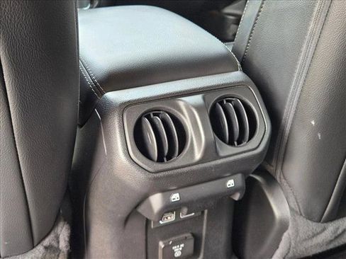 Used 2023 Jeep Wrangler Sahara w/ Cold Weather Group image 17