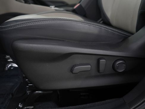 Used 2020 Subaru Forester Limited w/ Popular Package #3 image 25