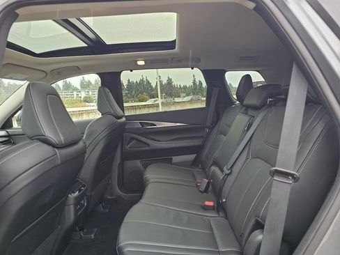 Certified 2024 INFINITI QX60 Luxe w/ Cargo Package image 52