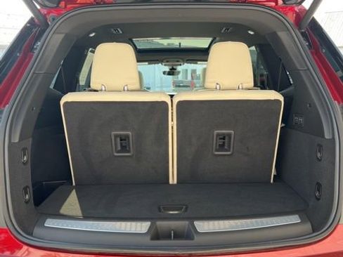 Used 2023 Cadillac XT6 Sport image 8