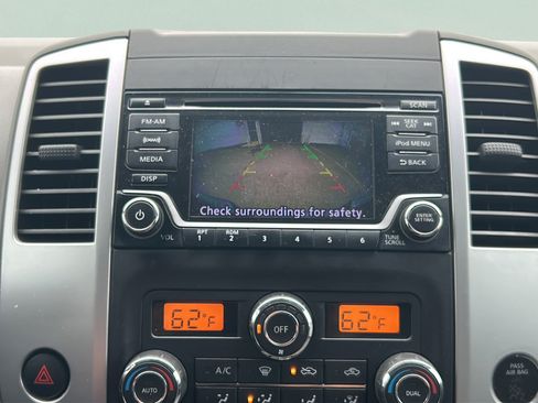 Used 2018 Nissan Frontier SV w/ Value Truck Package RWD image 18