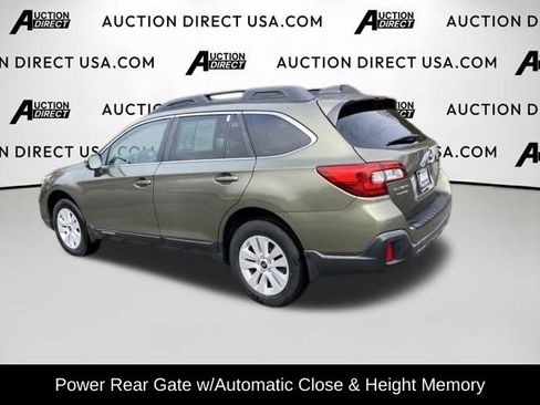 Used 2018 Subaru Outback 2.5i Premium image 8