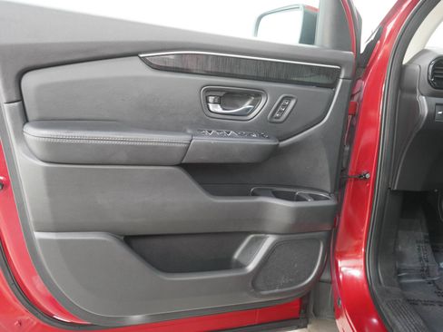 Used 2023 Honda Pilot Touring image 20