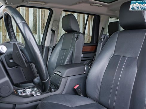 Used 2016 Land Rover LR4 HSE AWD/4WD image 13