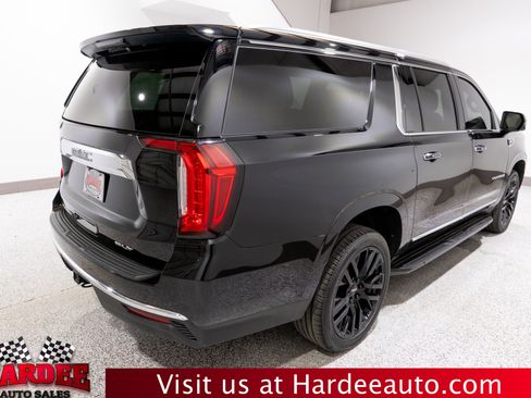 Used 2021 GMC Yukon XL SLT w/ SLT Premium Package AWD/4WD image 5