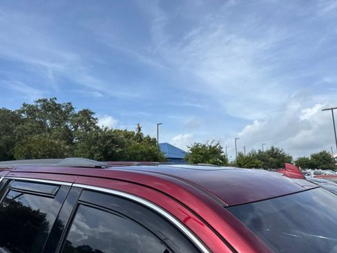 Used 2017 GMC Yukon SLT w/ Premium Edition RWD image 6