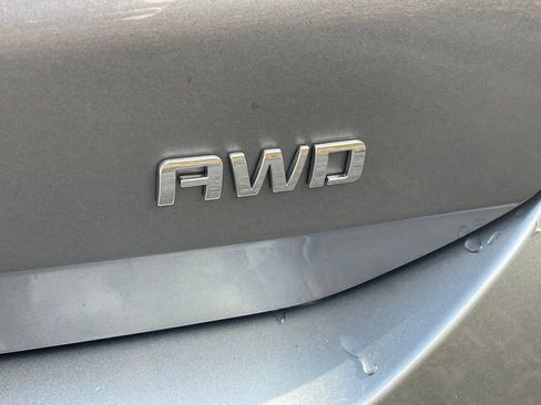 Certified 2023 Chevrolet Equinox LS w/ LS Convenience Package image 18