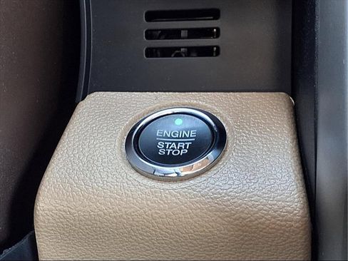 Used 2020 Ford F150 Lariat w/ Equipment Group 502A Luxury image 16