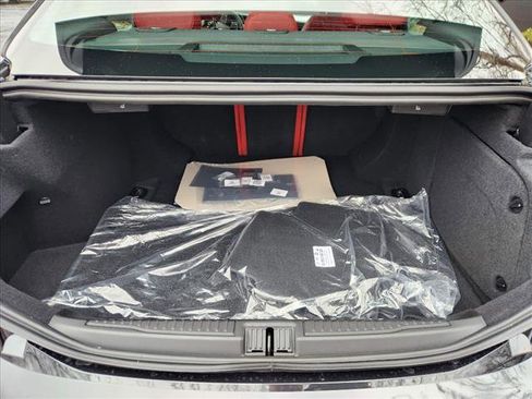 Used 2024 Alfa Romeo Giulia Veloce image 20