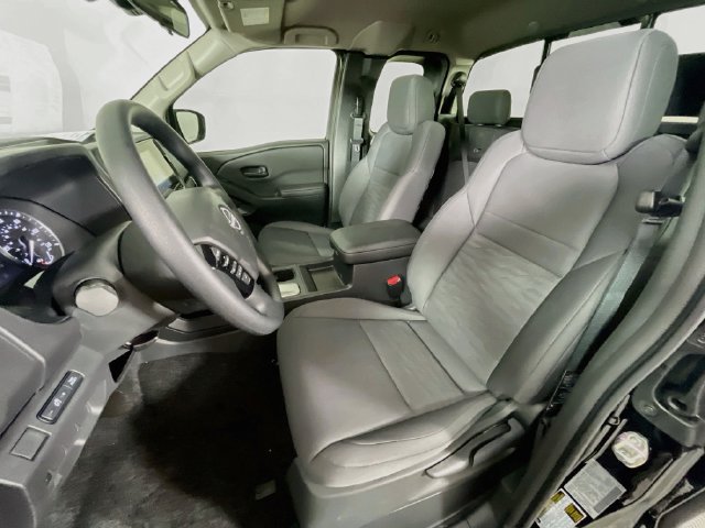 New 2027 Nissan Frontier S RWD image 13