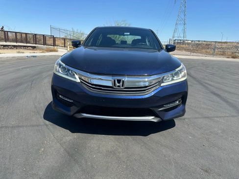 Used 2017 Honda Accord Sport Special Edition image 2