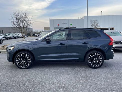 New 2026 Volvo XC60 T8 Ultra w/ Protection Package Premier AWD/4WD image 25