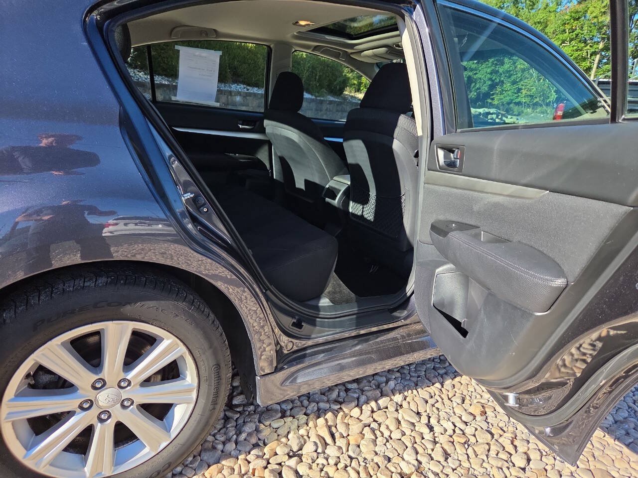 Used 2012 Subaru Legacy 2.5i Premium AWD/4WD image 21