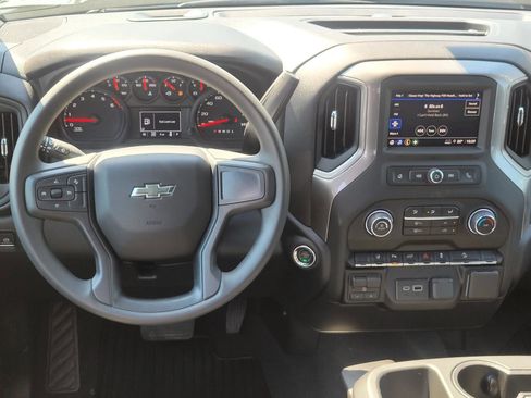 New 2026 Chevrolet Silverado 2500 Custom w/ Custom Value Package AWD/4WD image 10