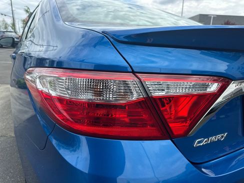 Used 2017 Toyota Camry XSE w/ Advanced Technology Package FWD image 10