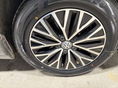 Used 2021 Volkswagen Jetta S image 40