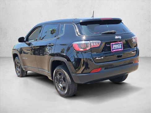 Used 2018 Jeep Compass Sport AWD/4WD image 7