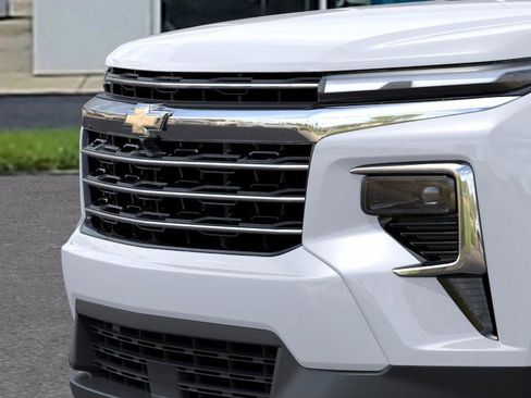 New 2026 Chevrolet Traverse LT image 13