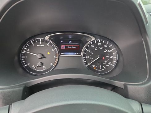 Used 2020 Nissan Pathfinder SL image 21