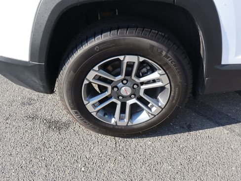 Used 2025 GMC Terrain Elevation AWD/4WD image 37