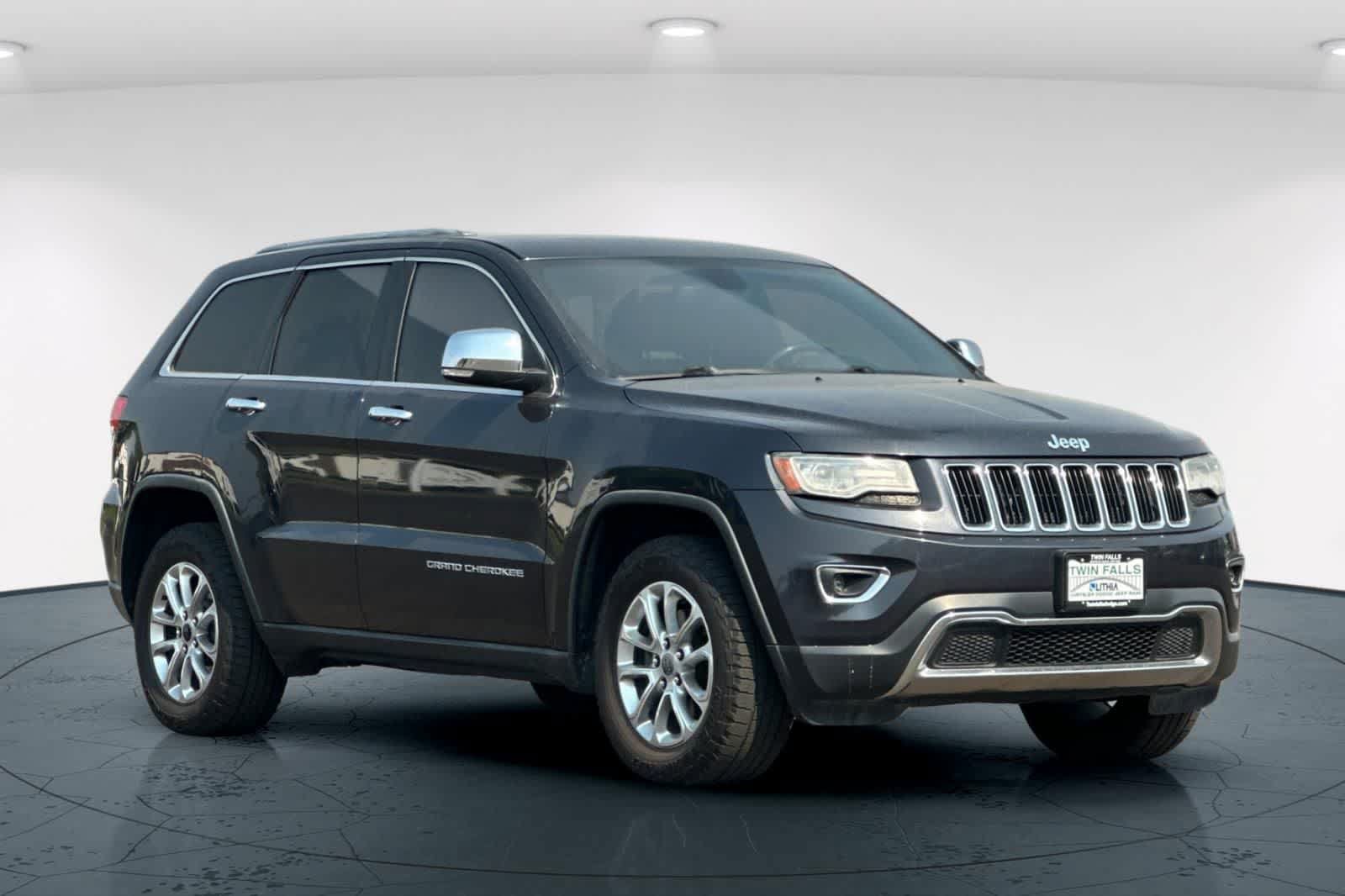 Used 2014 Jeep Grand Cherokee Limited w/ Luxury Group II AWD/4WD image 5