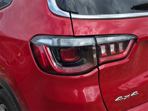 Certified 2023 Jeep Compass Sport image 10