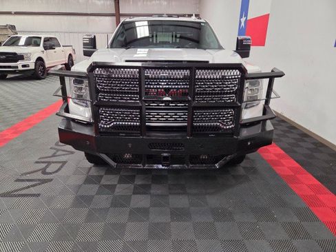 Used 2022 GMC Sierra 2500 Denali AWD/4WD image 17