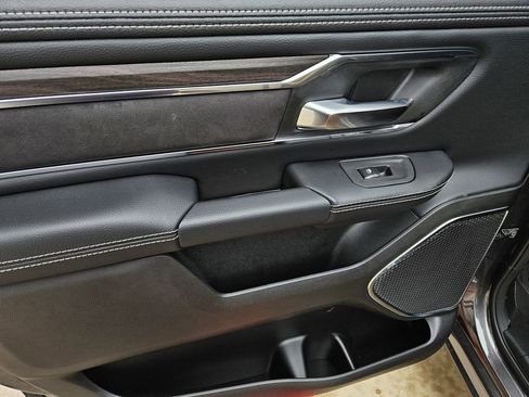 New 2026 RAM 1500 Laramie AWD/4WD image 12