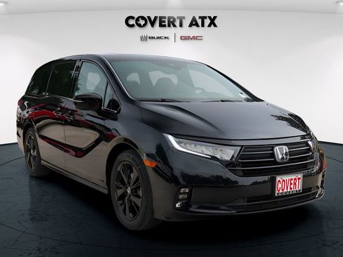 Used 2023 Honda Odyssey Sport image 9