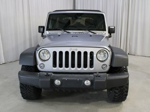 Used 2017 Jeep Wrangler Unlimited Sport w/ Quick Order Package 24S AWD/4WD image 26