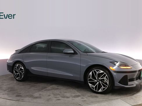 Used 2024 Hyundai Ioniq 6 SEL RWD image 14