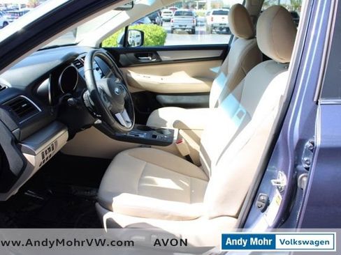 Used 2016 Subaru Outback 2.5i Premium w/ Popular Package #2 AWD/4WD image 16