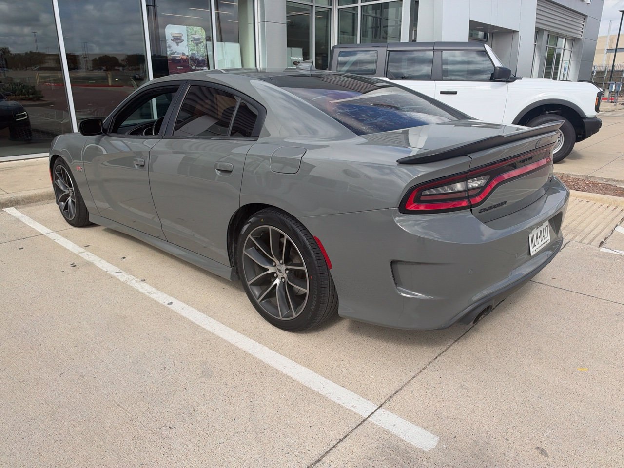 Used 2018 Dodge Charger R/T Scat Pack RWD image 6