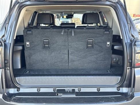 Used 2020 Toyota 4Runner SR5 Premium image 35
