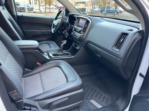 Used 2022 Chevrolet Colorado Z71 image 28