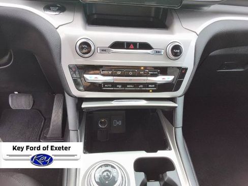 Certified 2023 Ford Explorer XLT AWD/4WD image 35