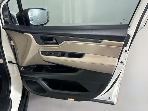 Used 2019 Honda Odyssey EX image 32