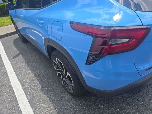 Used 2024 Chevrolet Trax RS w/ Driver Confidence Package image 5