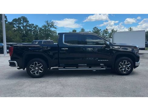 Certified 2025 GMC Sierra 1500 SLT w/ SLT Premium Plus Package AWD/4WD image 9