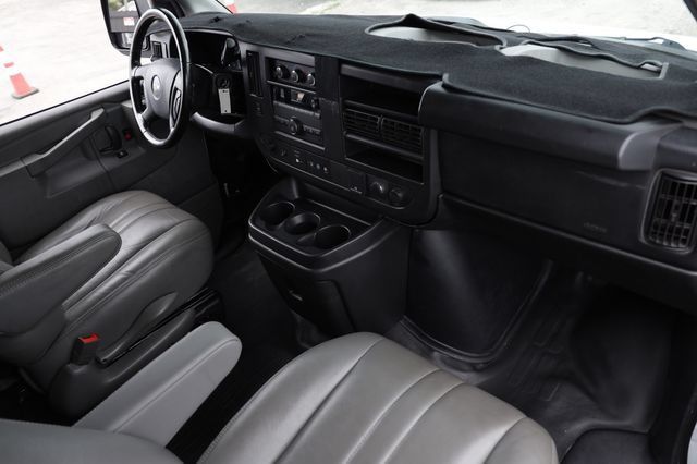 Used 2022 Chevrolet Express 2500 Extended w/ Driver Convenience Package RWD image 15