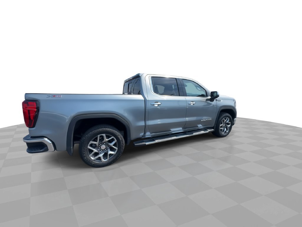 Used 2024 GMC Sierra 1500 SLT w/ SLT Premium Plus Package AWD/4WD image 8