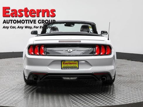 Used 2023 Ford Mustang Premium image 6