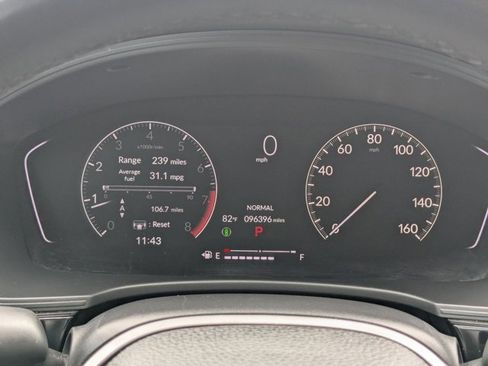 Used 2023 Honda Civic Sport image 11