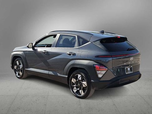 Certified 2025 Hyundai Kona SEL image 6