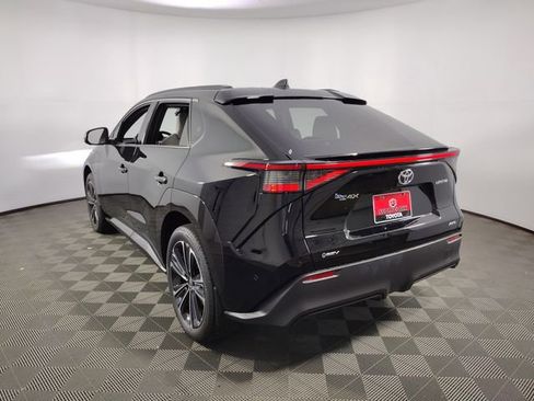 New 2025 Toyota bZ4X AWD image 5