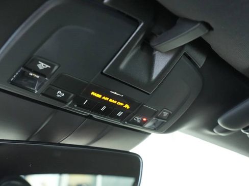 Used 2019 Porsche 911 Turbo image 34