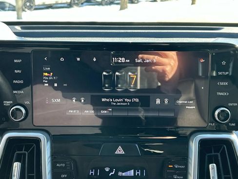 Certified 2022 Kia Sorento SX image 29