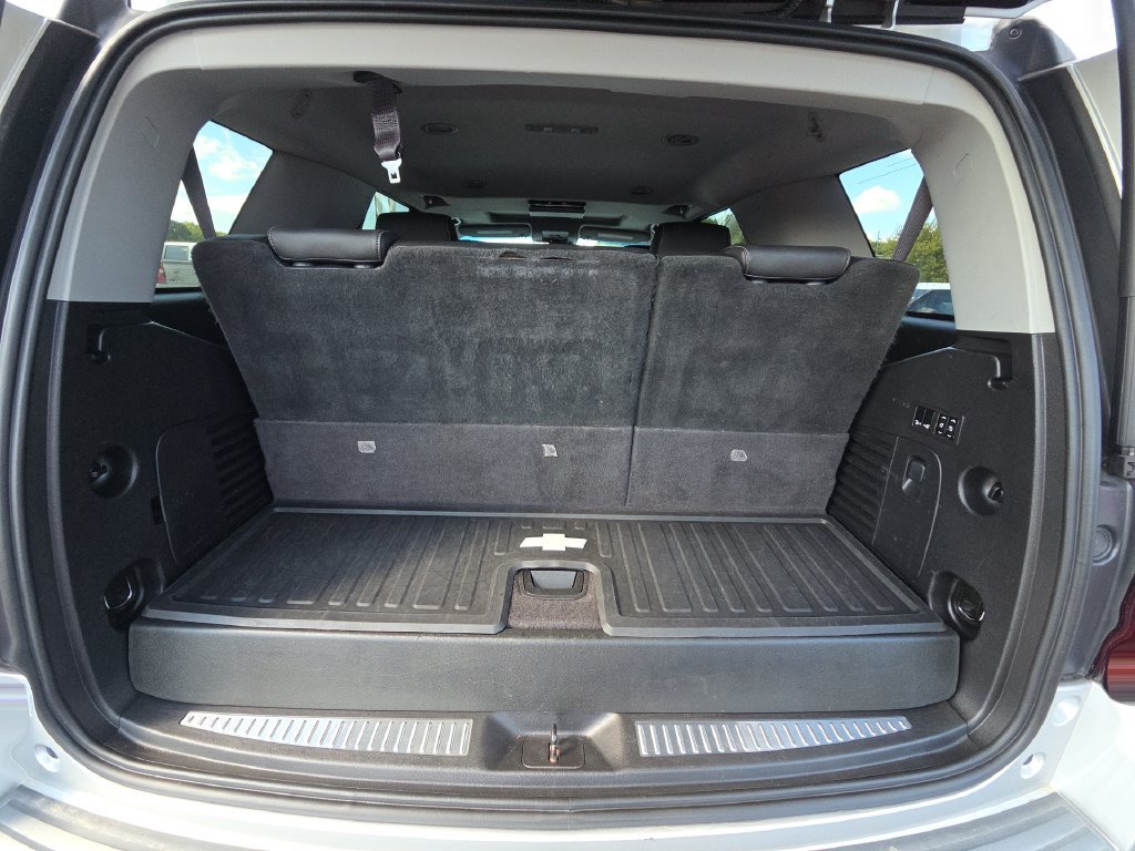 Used 2017 Chevrolet Tahoe Premier AWD/4WD image 34