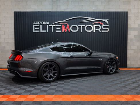 Used 2017 Ford Mustang GT Premium w/ GT Performance Package RWD image 17